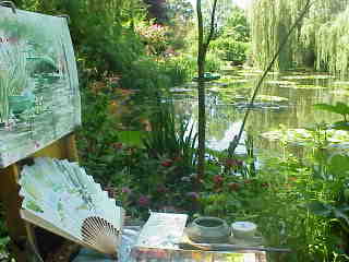 image of Michele's easel at the lily pond